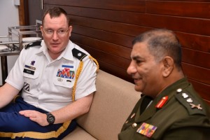 Gen. Jagath Jayasuriya- Lt. Col. Robert Ross (1)