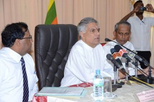 Ranil-Jaffna-300x199.jpg