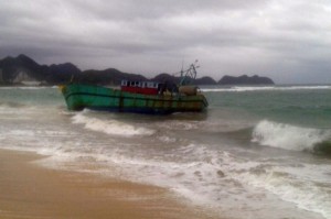 indonesia-boat (1)