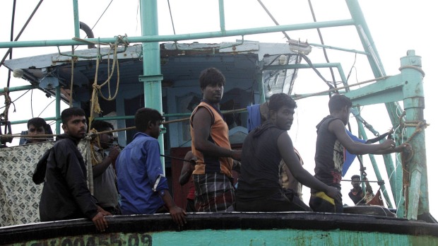 tamils-boat (2)