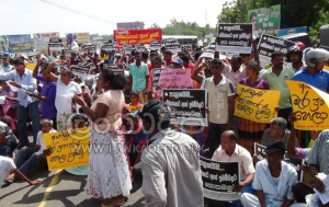 hambantota-protest