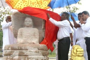 nainativu-budha-statue (1)