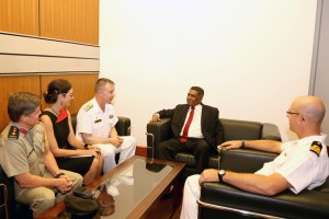 Canadian_delegation_meets- karunasena