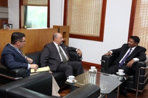 Atul meets ruwan