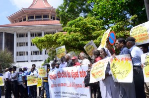 protest-colombo (1)